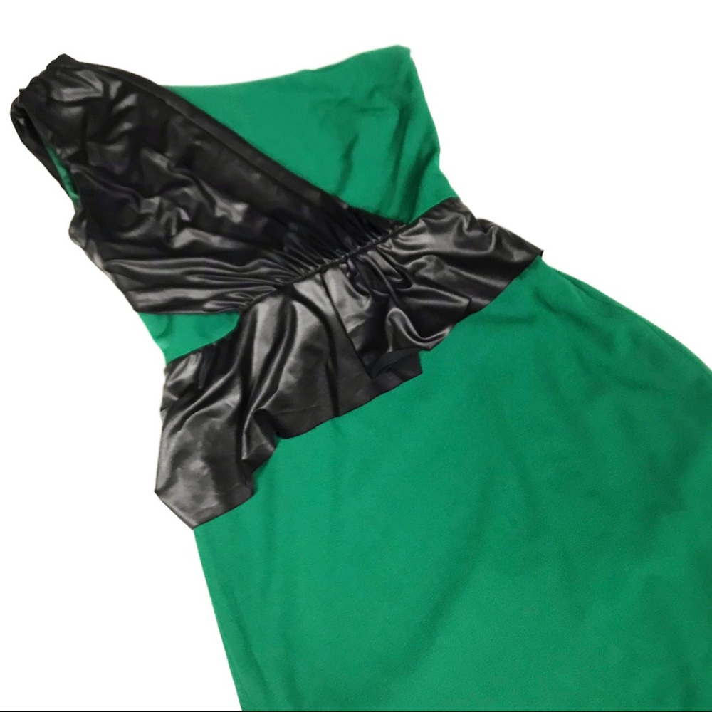 Belle Badgley Mischka Emerald Green Peplum Dress